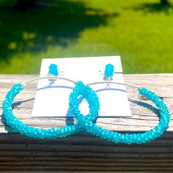 Kendra Scott Russel Frontal Hoop Earrings in Teal Agate - Picture 6 of 7